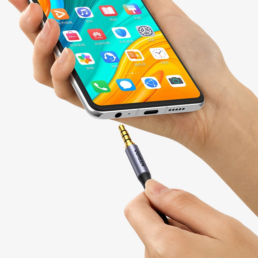 Audio-Kabel 3.5mm - 3.5mm UGREEN AV183, 2m, Schwarz