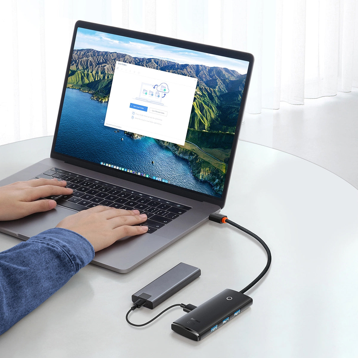 Hub USB-C Baseus Lite, 4 x USB-A 3.0 - 1 x USB-C, 0,25m, Schwarz WKQX030301