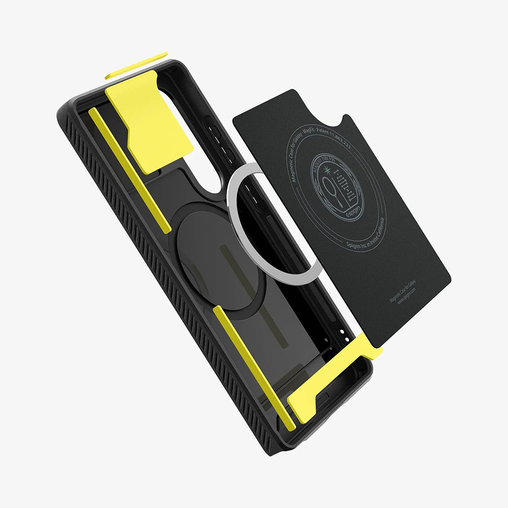 MagSafe Hülle für Samsung Galaxy S25 Ultra S938, Spigen, Rugged Armor, Mattschwarz ACS08951