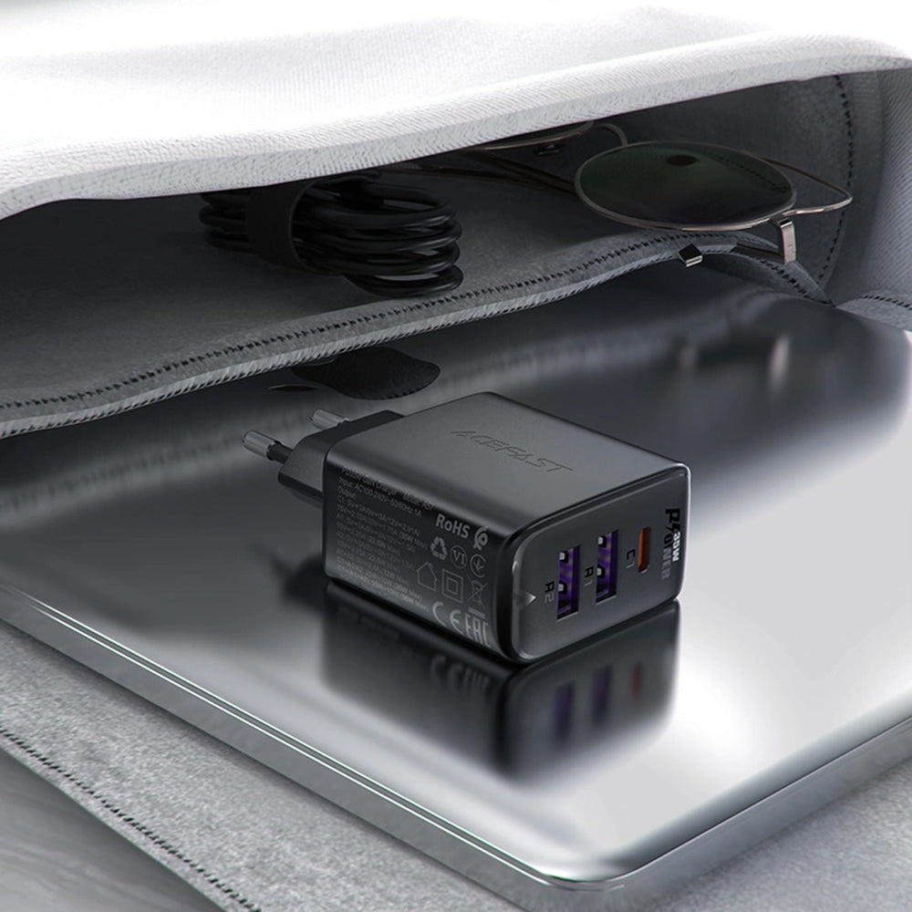 Netzladegerät Acefast A57, 35W, 3A, 2 x USB-A - 1 x USB-C, Schwarz