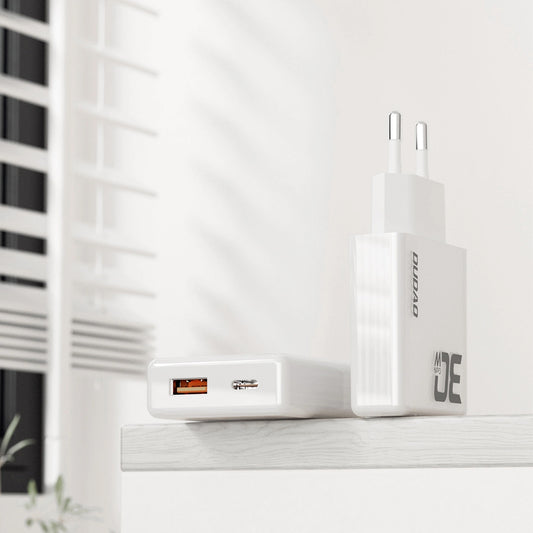 Netzwerk-Ladegerät Dudao A30EU, 30W, 3A, 1 x USB-A - 1 x USB-C, Weiß