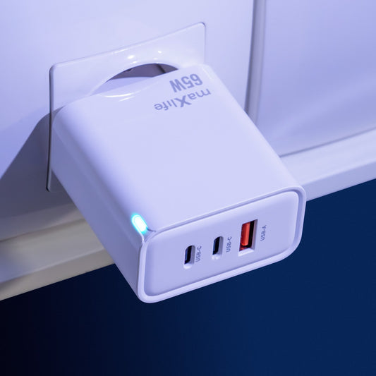 Netzladegerät MaXlife MXTC-09-65ACC, 65W, 3.25A, 1 x USB-A - 2 x USB-C, Weiß