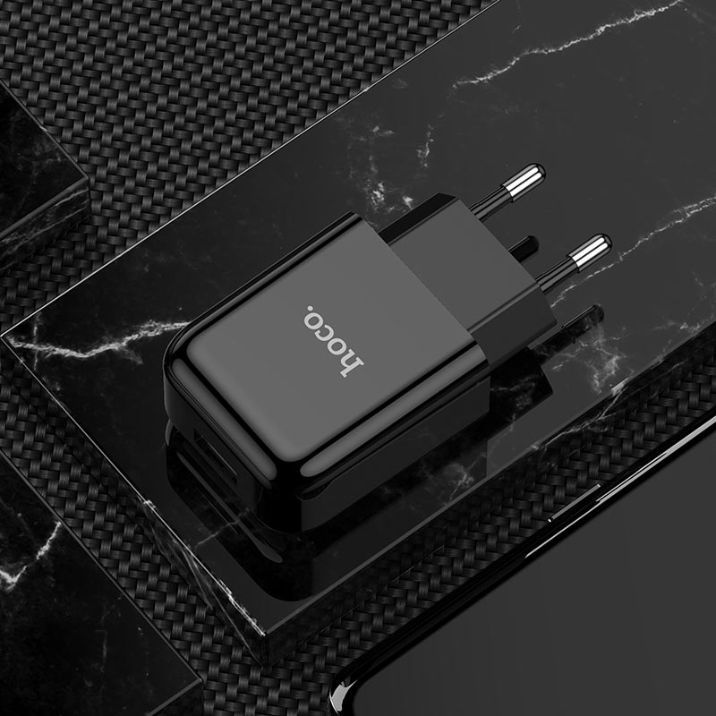 HOCO N2 Netzladegerät, 10W, 2A, 1 x USB-A, Schwarz