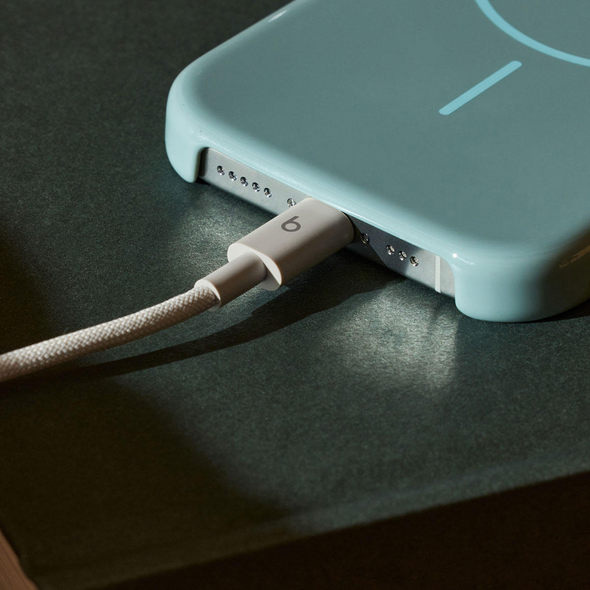 USB-C - USB-C Beats Daten- und Ladekabel, 1,5m, Beige MDGD4ZM/A