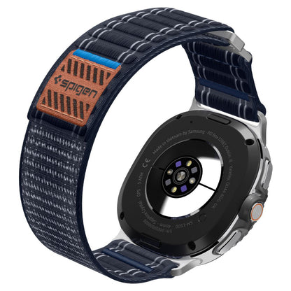 Spigen WBF0 Armband für Samsung Galaxy Watch8 / Watch8 Classic Series, Marineblau