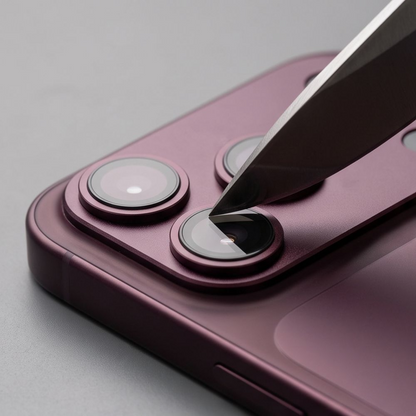 Schutzfolie für die Rückkamera Tech-Protect CamFull Fit+ für Apple iPhone 18 Pro Max, gehärtetes Glas, Burgunderrot