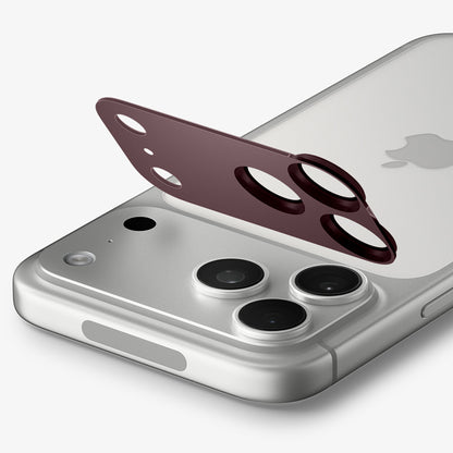 Schutzfolie für die Rückkamera Spigen GlastR EZ FIT Optik Pro XL für Apple iPhone 18 Pro Max, gehärtetes Glas, Weinrot AGL12040
