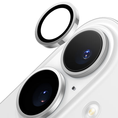 Schutzfolie Torras Lensguard für die Rückkamera des Apple iPhone 16 Plus / 16, gehärtetes Glas, Metallic-Grau