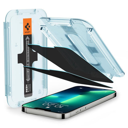Privacy-Schutzfolie Spigen GlastR EZ FIT für Apple iPhone 17e / 16e / 14 / 13 Pro, gehärtetes Glas, Full Glue, 2er-Set AGL03388