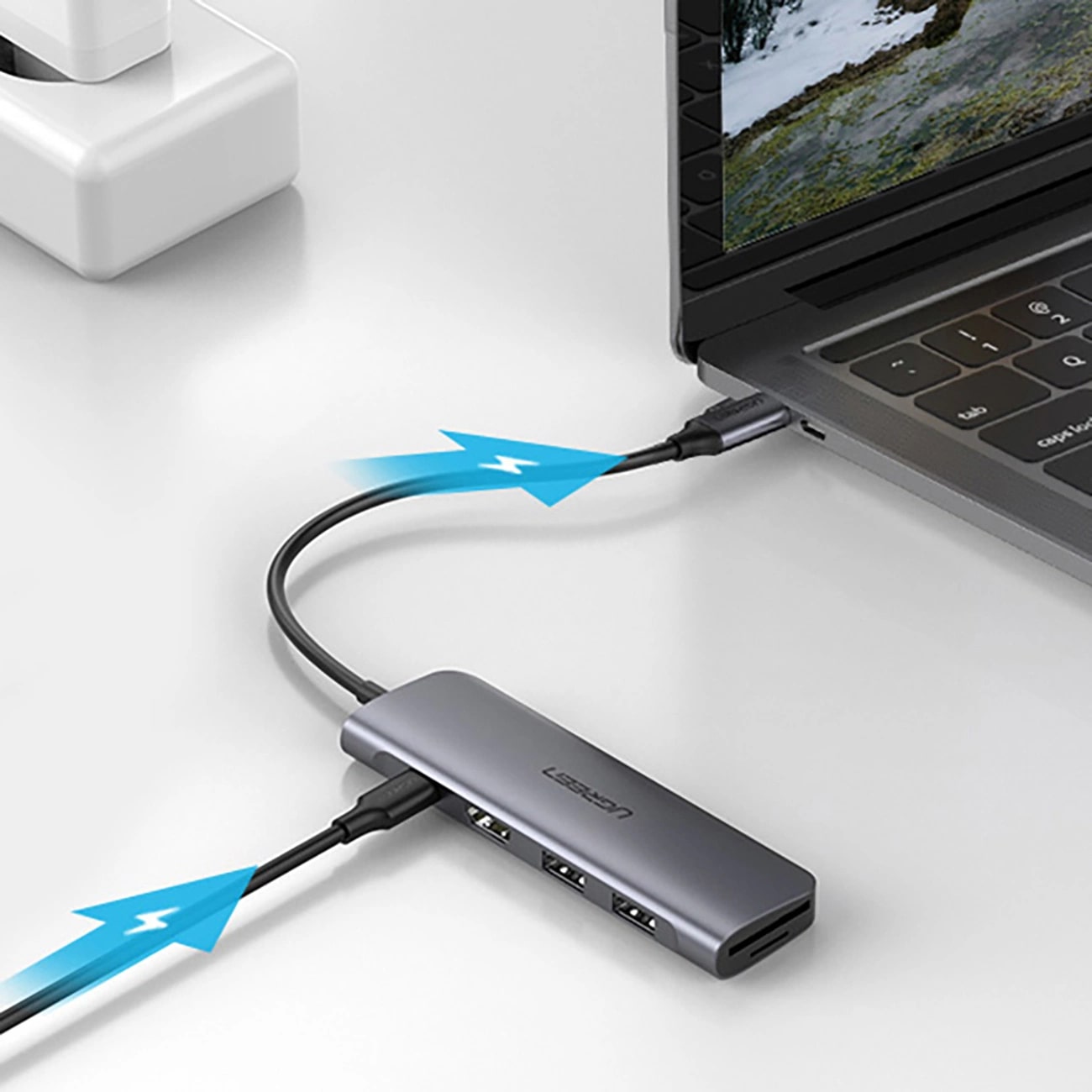 Hub USB-C UGREEN CM195 (15214), 2 x USB-A 3.0 - 1 x USB-C - 1 x HDMI - 1 x SD - 1 x microSD, Grau
