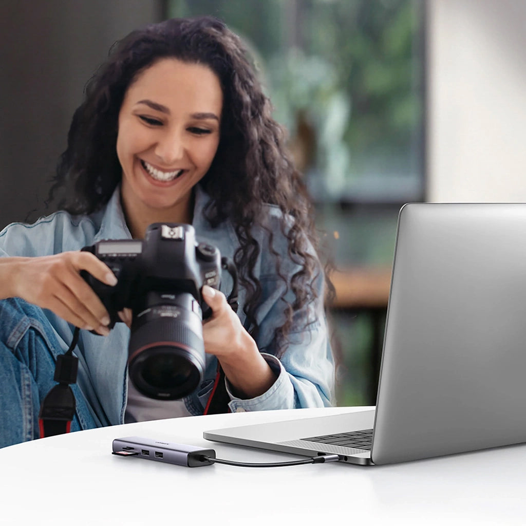 Hub USB-C UGREEN CM512, 2 x USB-A 3.0 - 1 x USB-C - 1 x HDMI - 1 x SD - 1 x microSD - RJ45, Grau