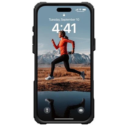 MagSafe-Hülle für Apple iPhone 16 Pro, Urban Armor Gear, Plasma XTE, Schwarz