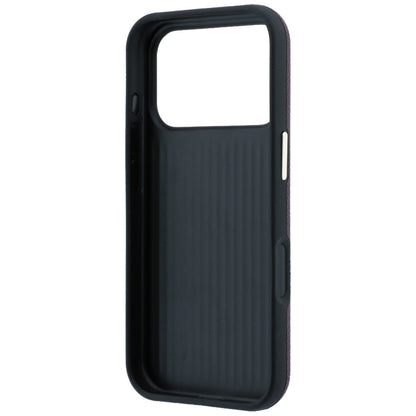 Hülle für Apple iPhone 18 Pro / 17 Pro, Guess, genarbtes großes Harzlogo, Weinrot