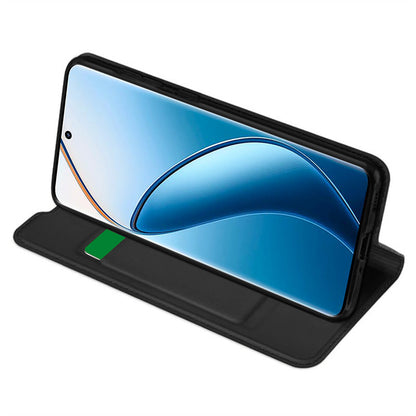 Hülle für Realme 12 Pro / 12 Pro+, Techsuit, Magskin Book, Schwarz