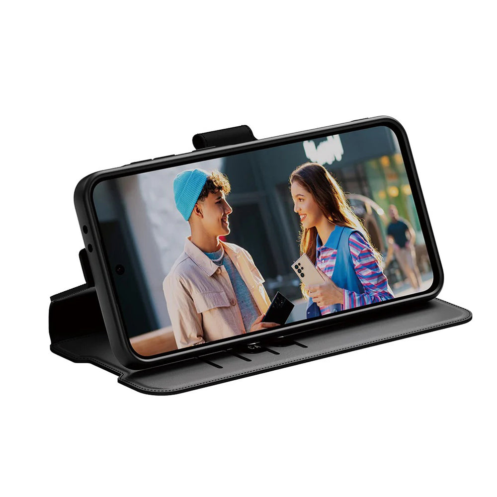 Hülle für Samsung Galaxy A26 A266, PanzerGlass, Care Feature Kickstand Wallet, Schwarz