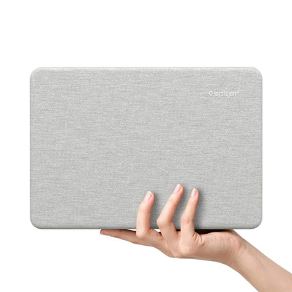 Spigen Urban Fit Hülle für Apple MacBook Neo 13 Zoll, Grau ACS11542