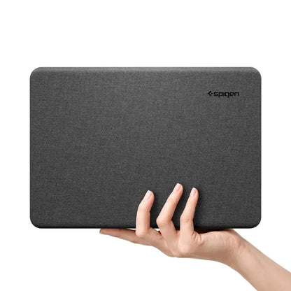Spigen Urban Fit Hülle für Apple MacBook Neo 13 Zoll, Schwarz ACS11541