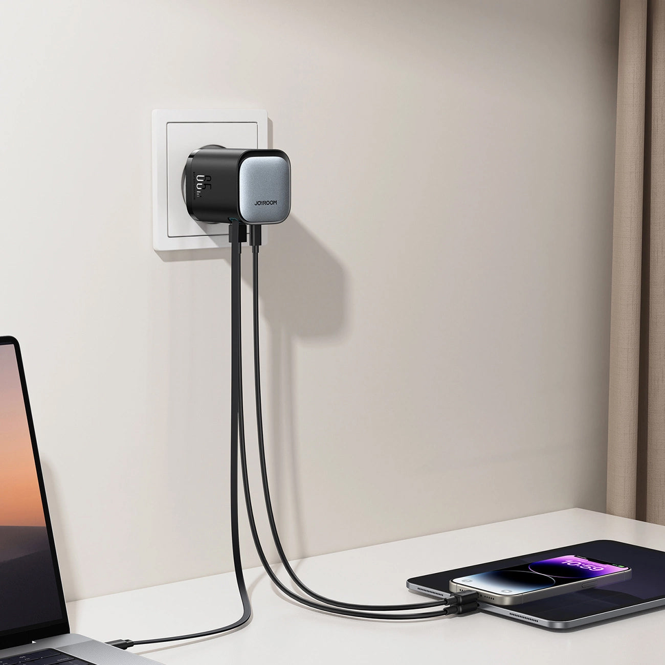 Netzwerkladegerät mit USB-C-Kabel Joyroom JR-TCL02, 65 W, 3 A, 1 x USB-A – 1 x USB-C, Schwarz