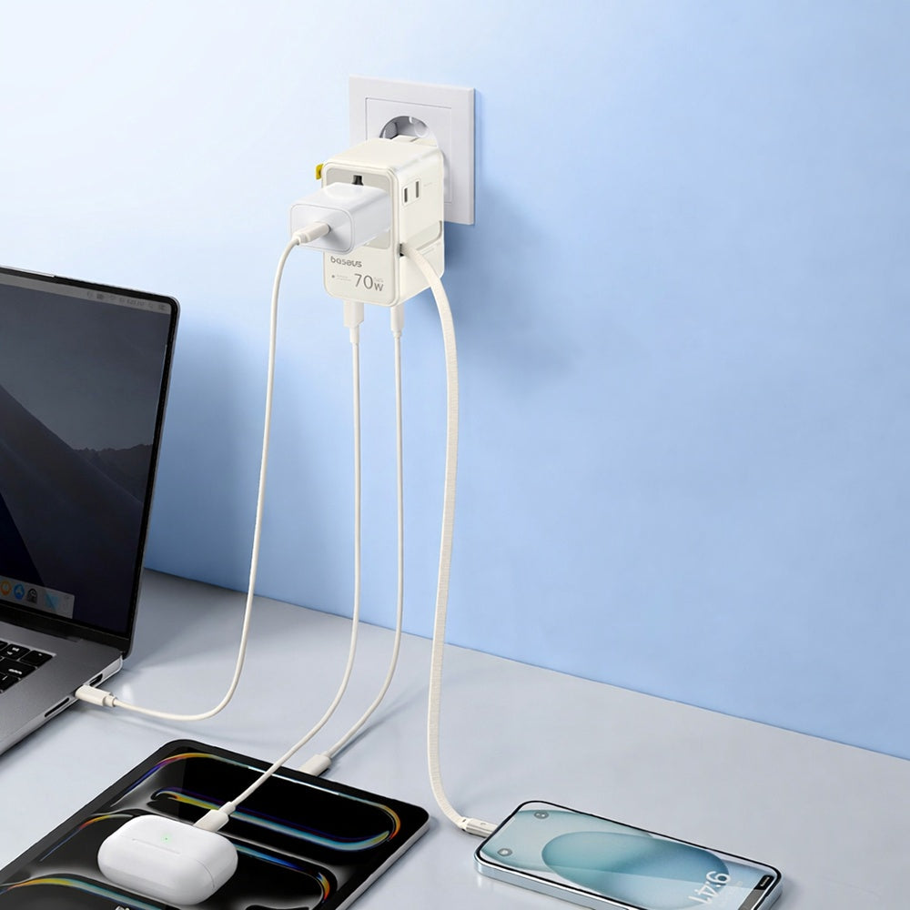 Netzteil mit USB-C-Kabel Baseus Travel EnerCore CG11, 70W, 2 x Steckdose - 1 x USB-C - 2 x USB-A, Weiß E0307E01
