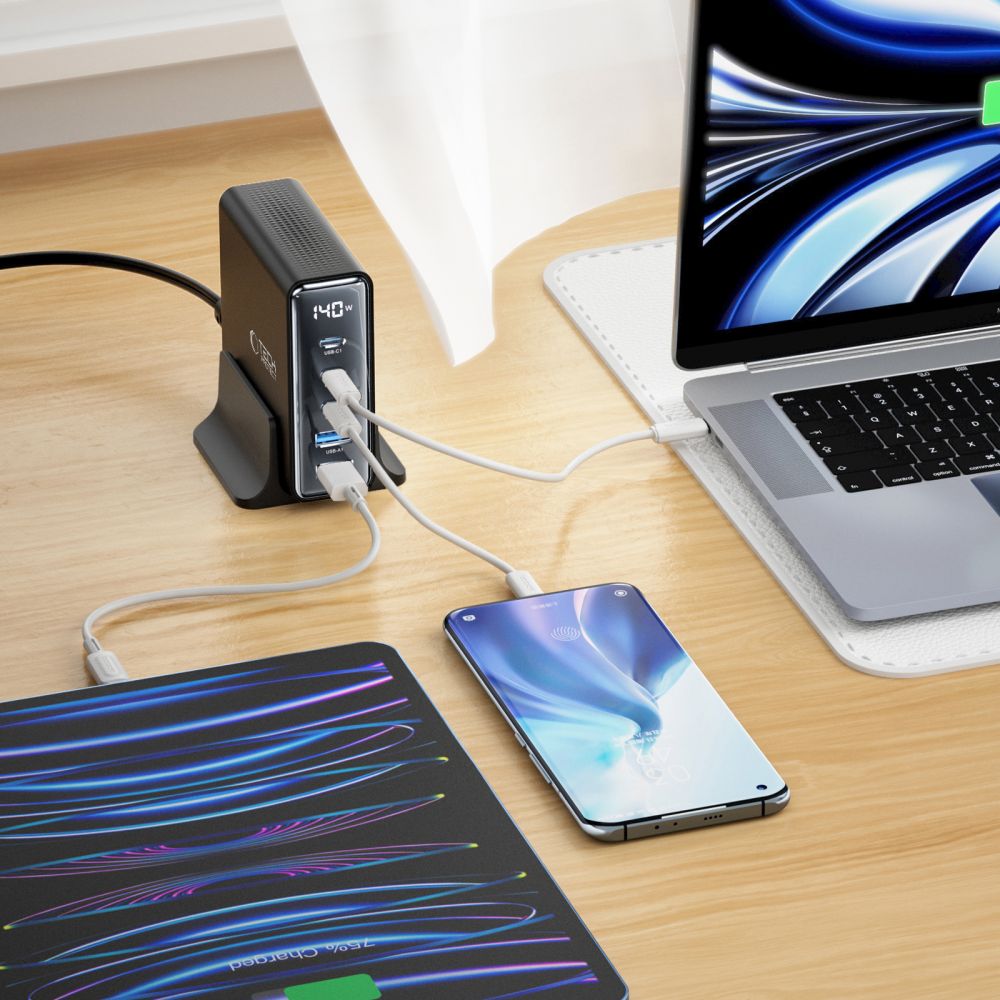 Tech-Protect Netzwerkladegerät DC140W, 140 W, 3 A, 2 x USB-A – 3 x USB-C, Schwarz