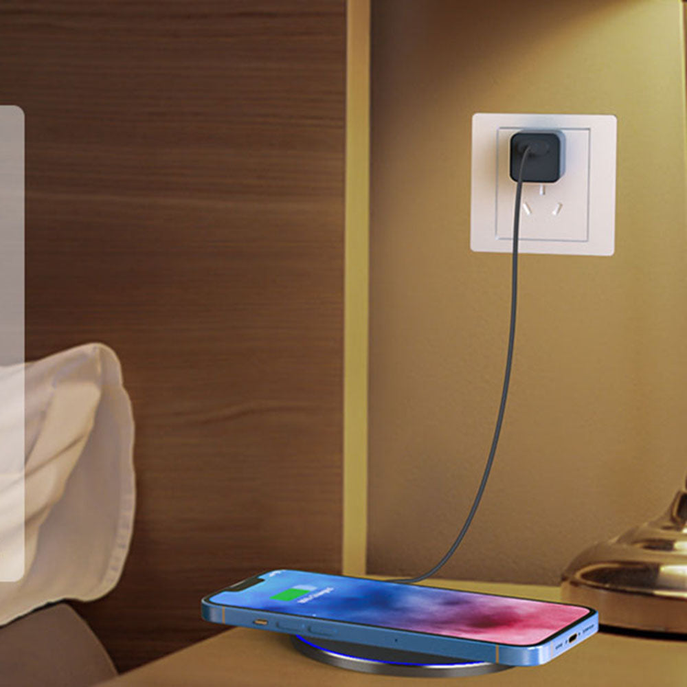 Wireless Netzladegerät Techsuit CHWR031 Premium, 15W, 1.67A, Weiß