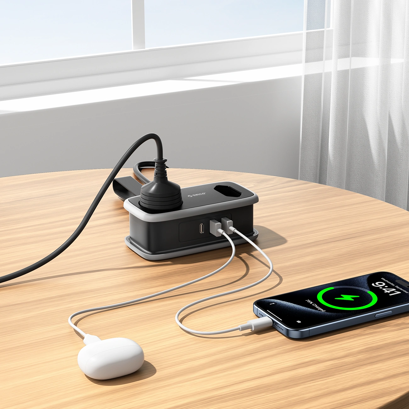 Orico APP Verlängerungskabel, 1 x Schuko - 1 x Steckdose - 2 x USB-A - 1 x USB-C, Schwarz Grau