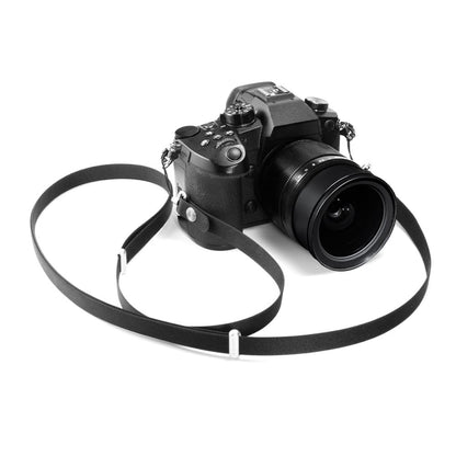 Spigen Telefon Lanyard DA30L, Schwarz AFA10614